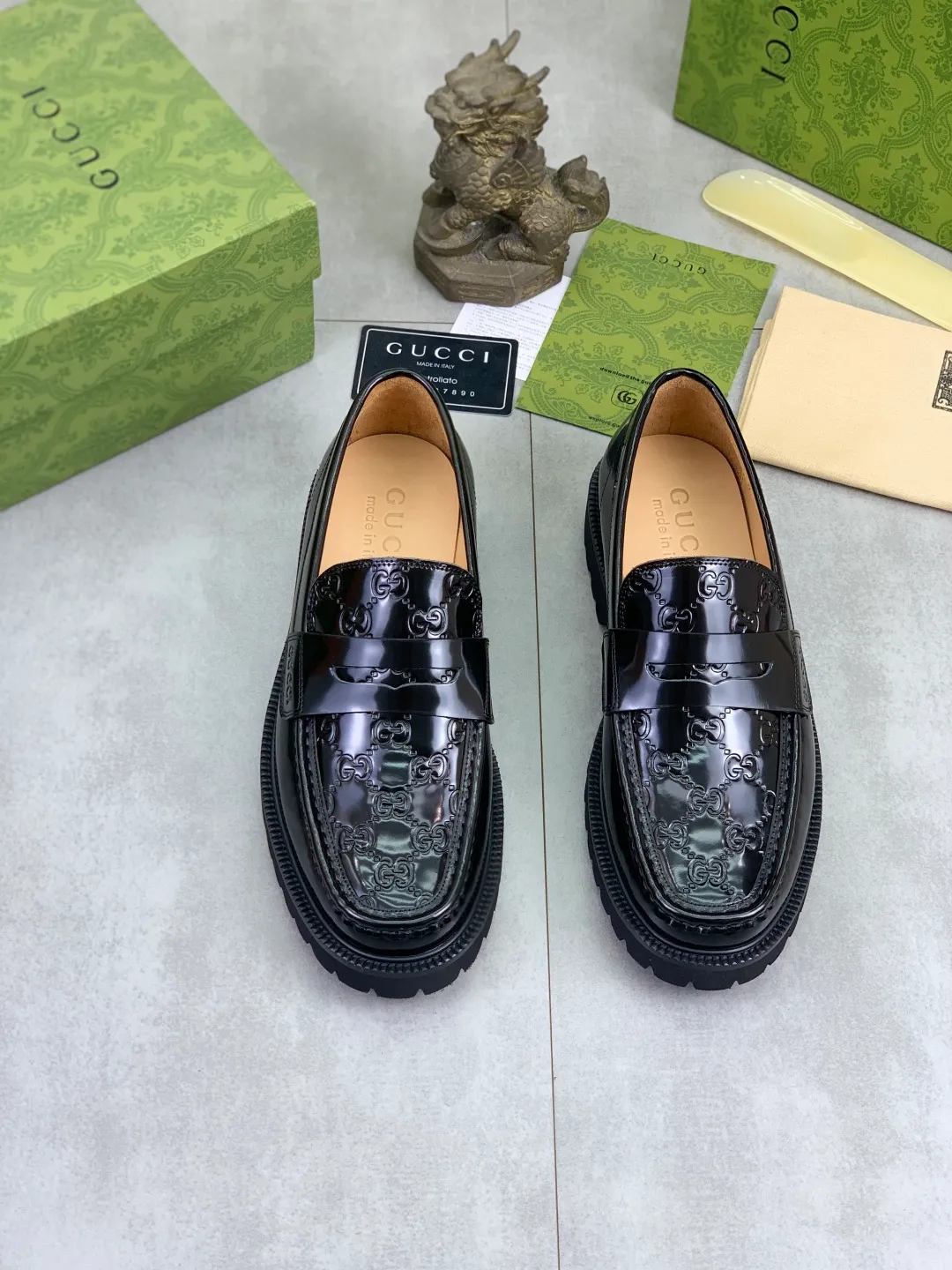 Men's shoes P580💰【New style】🆘Water dyed cowhide lining (GUCCI) Gucci business leather shoes, made of original imported Italian 🇮🇹 open-edge beaded calfskin, fully water-dyed cowhide lining, carefully handmade by professional shoemakers, the original version is specially designed for wear-resistant and lightweight foam outsole. Standard code: 38-45 5️⃣color🉑️select